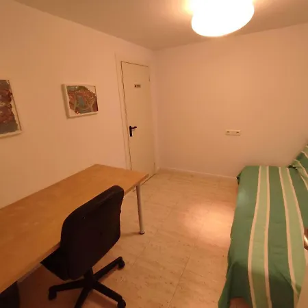 Διαμέρισμα Piso Aubi *